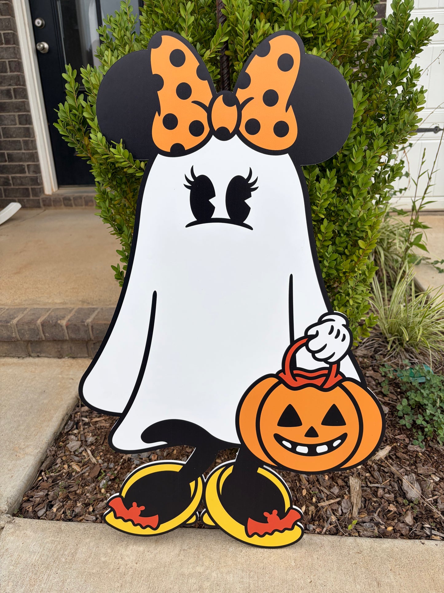 Not So Spooky Halloween Decor